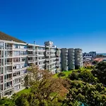 Modern Cozy Apartment In The Heart Of Green Point
