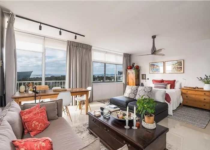 Modern Cozy Apartment In The Heart Of Green Point